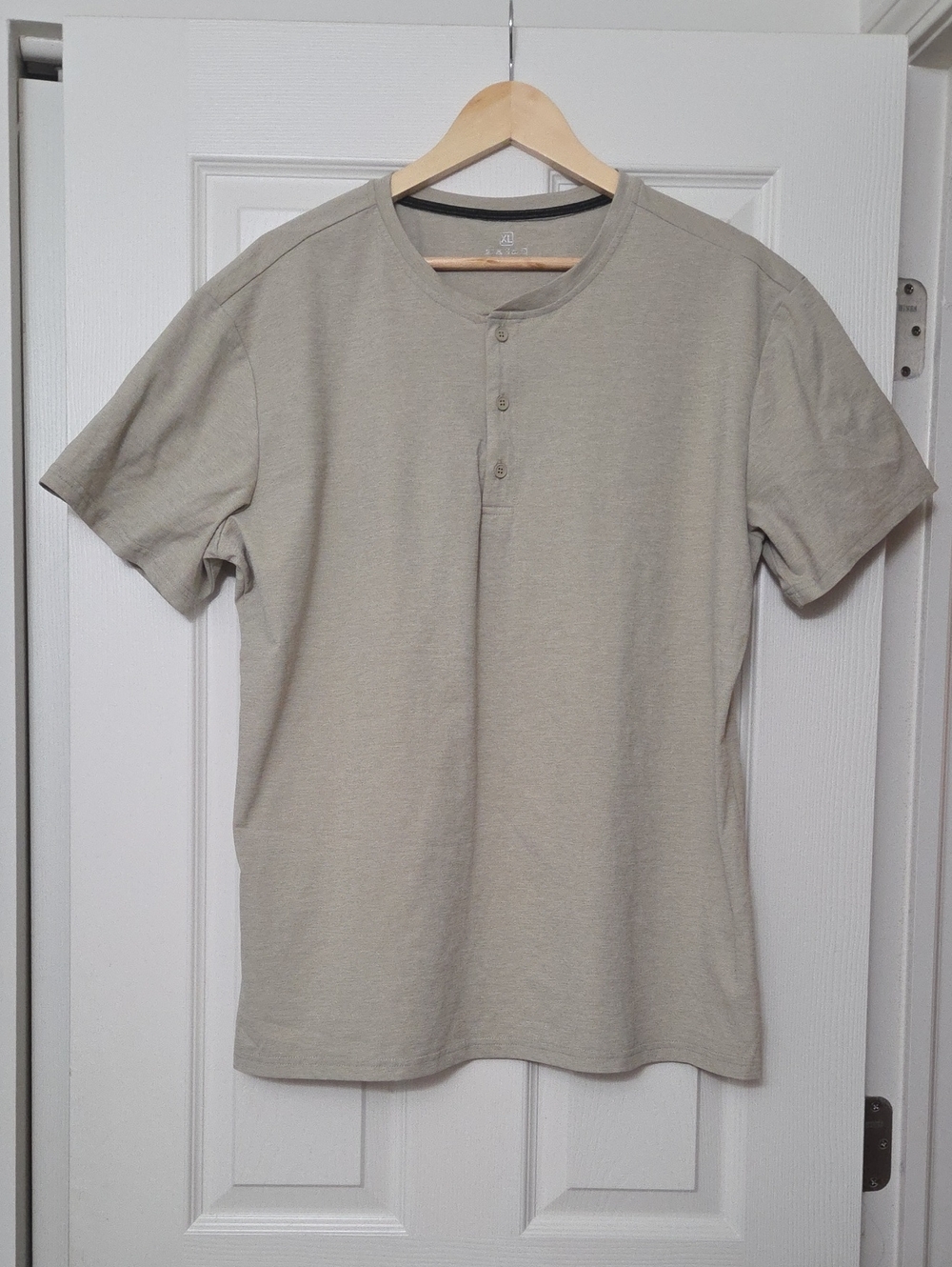 Classic Short-Sleeve Henley Shirt in Light Taupe